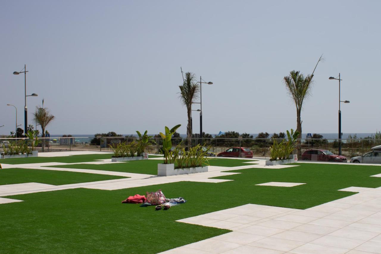 Apartamento En Primera Linea Torrox Exterior foto